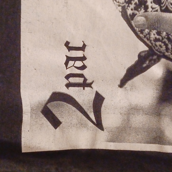 2PAC Tupac Shakur tee, men's small - Picture 4 of 10